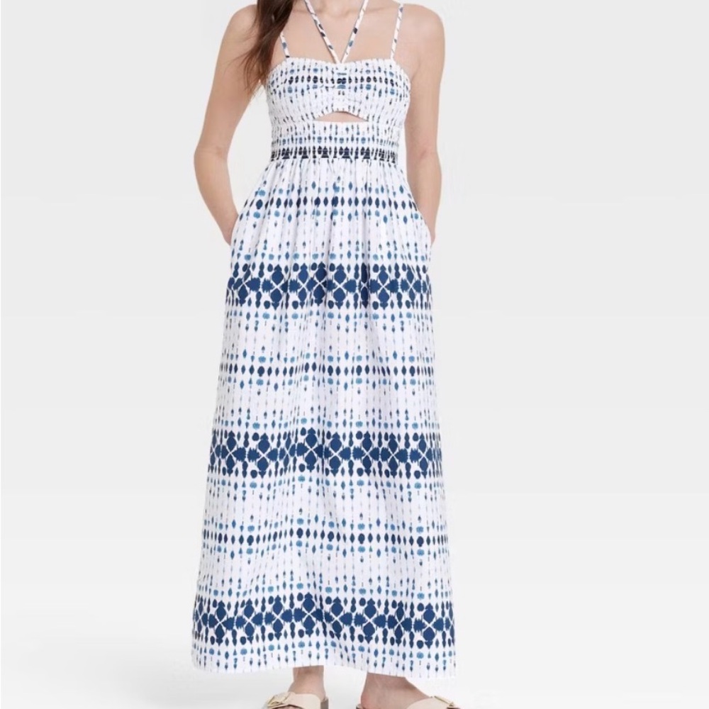 Universal Thread Navy and White Patterned Maxi Dress